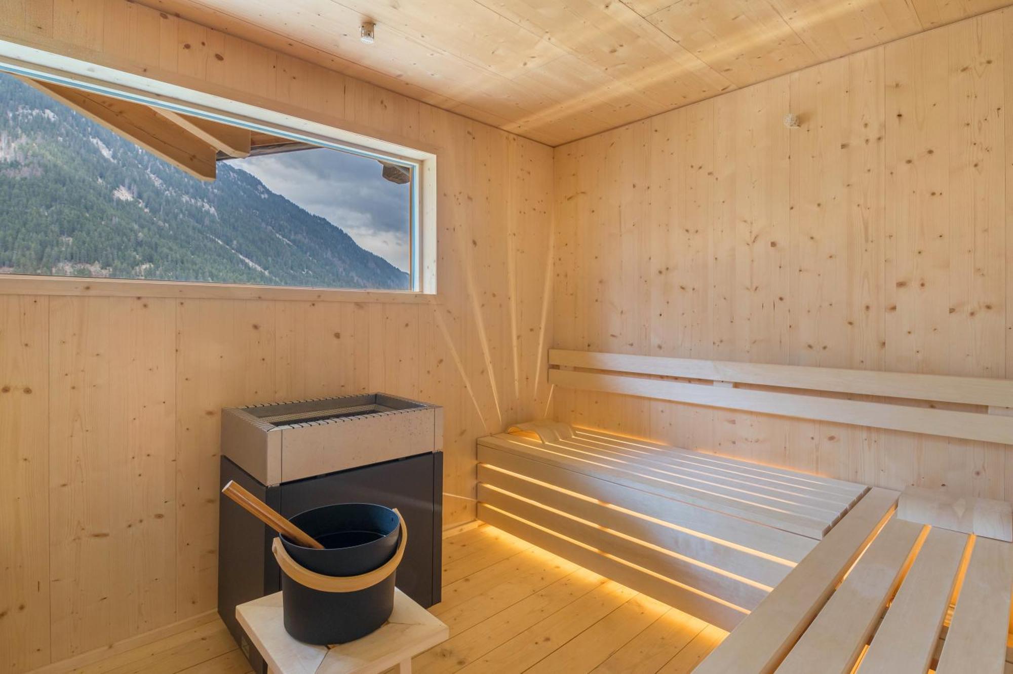 Blosegghof Bergchalets Waldblick Racines Exterior foto