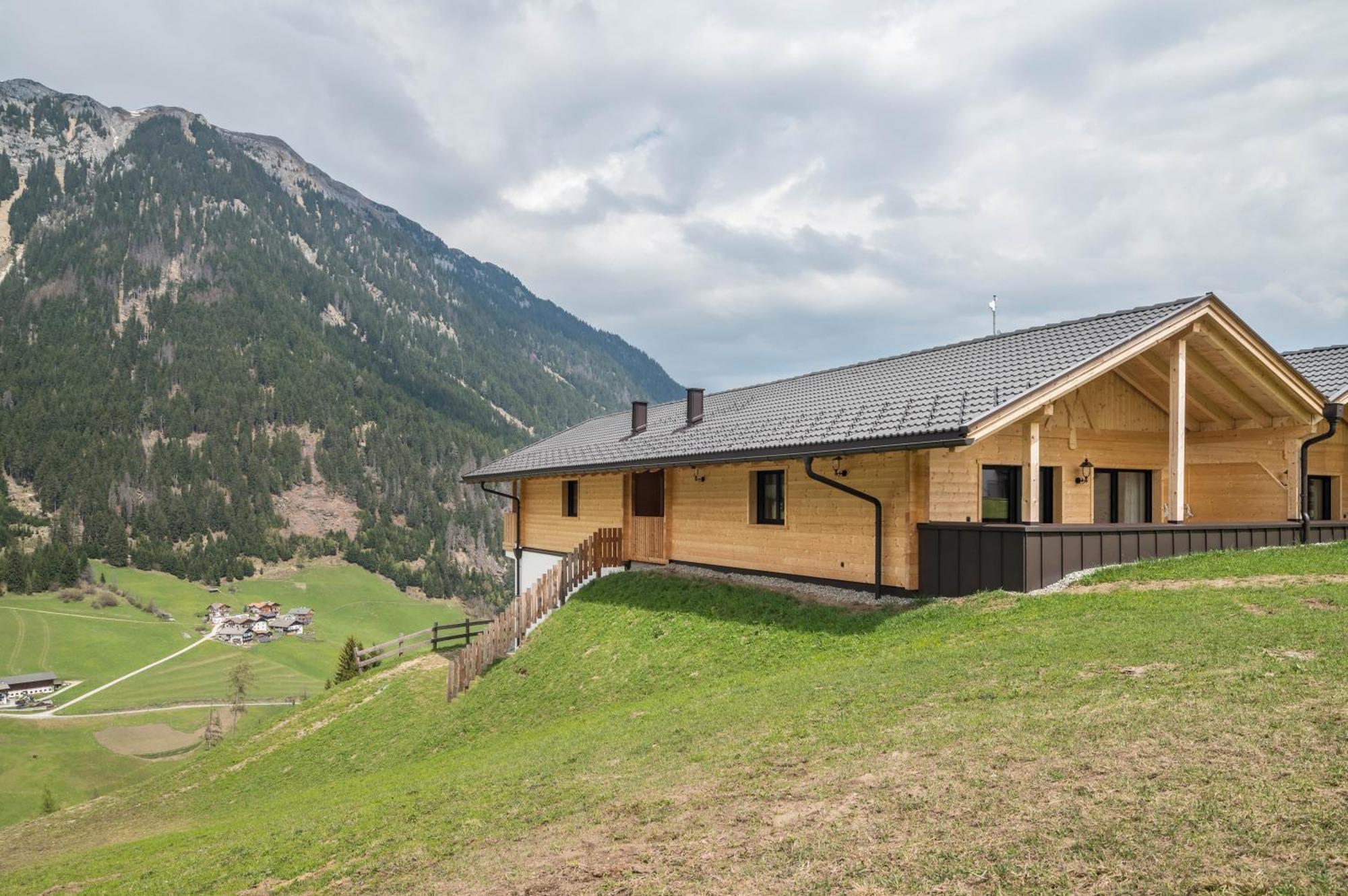 Blosegghof Bergchalets Waldblick Racines Exterior foto